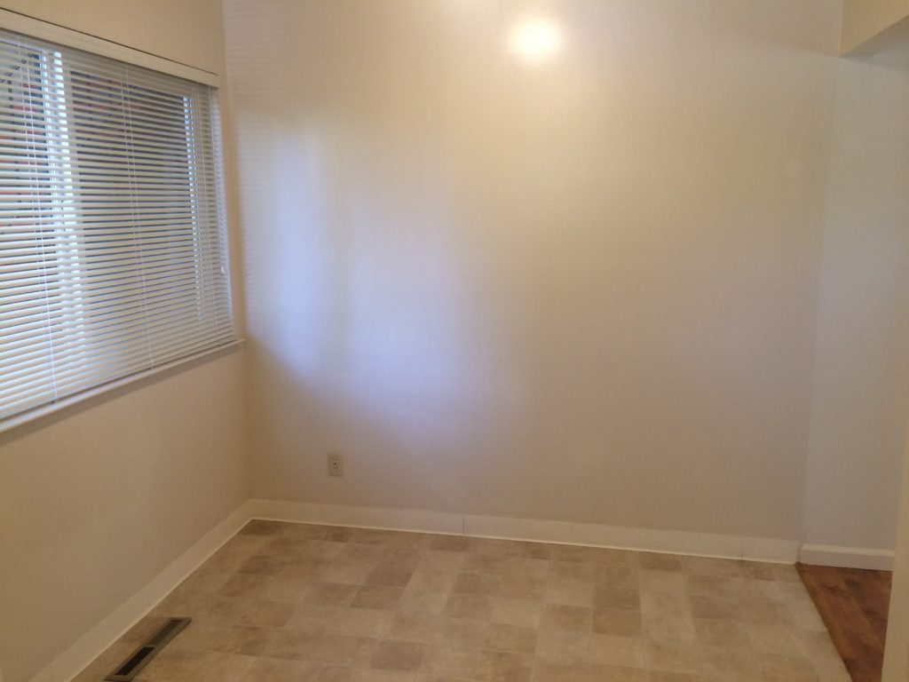 1282 W. McKinley Ave. #1- Dining Room